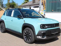 Grün Neu 2025 Renault 4 E-Tech Iconic SUV | 37.990 € (Fairer Preis)