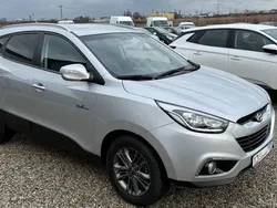 Silber Gebraucht 2015 Hyundai ix35 Finale SUV | 10.990 € (Fairer Preis)