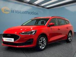 Rot Gebraucht 2022 Ford Focus Kombi | 19.349 € (Guter Preis)