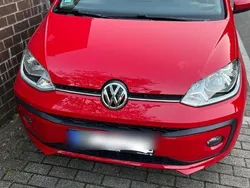 Rot Gebraucht 2018 VW up! move up! Kleinwagen | 7.777 € (Guter Preis)