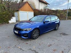 Blau Gebraucht 2020 BMW 330 M Sport Kombi | 21.900 € (Guter Preis)