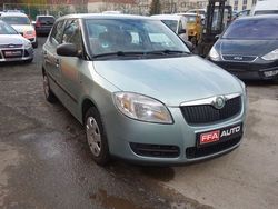 Grün Gebraucht 2009 Skoda Fabia Kleinwagen | 2.999 € (Fairer Preis)