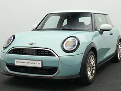 Grün Gebraucht 2024 Mini Cooper Favoured Kleinwagen | 26.850 € (Fairer Preis)