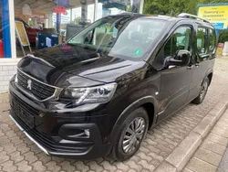 Schwarz Gebraucht 2020 Peugeot Rifter Allure Van / Kleinbus | 17.400 € (Guter Preis)