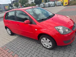 Rot Gebraucht 2007 Ford Fiesta Kleinwagen | 2.650 €