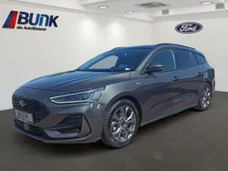 Magnetic metallic Gebraucht 2022 Ford Focus ST-Line X | 24.990 € (Fairer Preis)