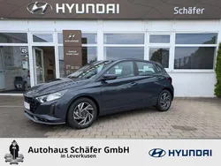 Grau Neu 2025 Hyundai i20 Trend Limousine | 23.598 € (Fairer Preis)