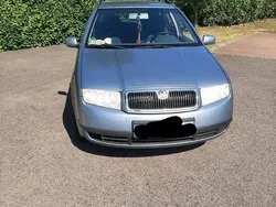 Grau Gebraucht 2003 Skoda Fabia Kombi | 1.000 €