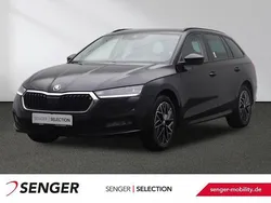 Blackmagicperleffekt Gebraucht 2023 Skoda Octavia Ambition Kombi | 27.480 € (Etwas zu teuer)