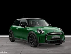 British racing green Gebraucht 2022 Mini Cooper SE Hatch Kleinwagen | 15.500 € (Guter Preis)
