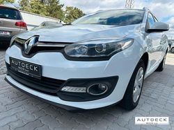 Weiß Gebraucht 2014 Renault Mégane GrandTour Kombi | 7.350 € (Etwas zu teuer)