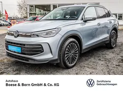 Silber Gebraucht 2024 VW Tiguan Life SUV | 39.090 € (Teuer)