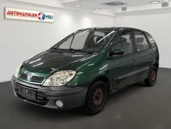Grün Gebraucht 2001 Renault Scénic Van / Kleinbus | 350 € (Superpreis)