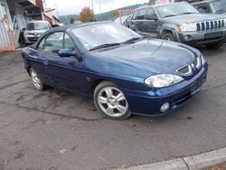 Blau Gebraucht 2002 Renault Mégane Cabriolet Cabrio | 399 € (Guter Preis)