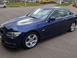 Blau Gebraucht 2010 BMW 320 Cabriolet Cabrio | 12.950 € (Fairer Preis)