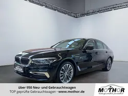 Black sapphire metallic Gebraucht 2020 BMW 530 Luxury Line Limousine | 39.426 € (Fairer Preis)