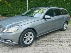 Grau Gebraucht 2011 Mercedes E200 Elegance Kombi | 4.900 €