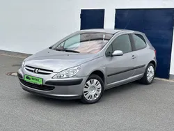 Grau Gebraucht 2005 Peugeot 307 Tendance Limousine | 2.400 € (Fairer Preis)