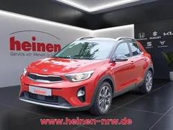 Rot Gebraucht 2020 Kia Stonic Platinum Edition SUV | 18.799 € (Etwas zu teuer)