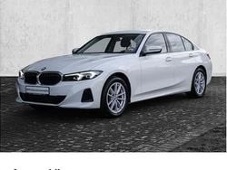Weiß Gebraucht 2022 BMW 320 Shadowline Limousine | 32.980 € (Guter Preis)
