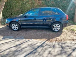 Blau Gebraucht 2002 Audi A3 Ambiente Limousine | 1.950 € (Fairer Preis)
