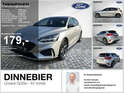 Silber Gebraucht 2020 Ford Focus ST-Line Limousine | 16.389 € (Guter Preis)