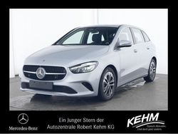 Silber Gebraucht 2024 Mercedes B180 Van / Kleinbus | 29.440 € (Superpreis)