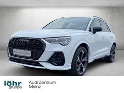 Weiß Gebraucht 2024 Audi Q3 S-Line SUV | 51.980 € (Teuer)