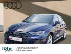 Navarrablau metallic Gebraucht 2024 Audi A3 Sportback S-Line Limousine | 36.590 € (Guter Preis)