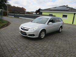 Silber Gebraucht 2008 Opel Vectra Edition+ Kombi | 3.999 € (Etwas zu teuer)