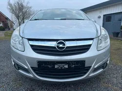 Silber Gebraucht 2009 Opel Corsa Limousine | 500 € (Guter Preis)