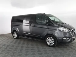 Grau Gebraucht 2022 Ford Tourneo Custom Titanium Van / Kleinbus | 34.986 € (Superpreis)