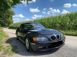 Schwarz Gebraucht 2000 BMW Z3 Cabrio | 10.900 €
