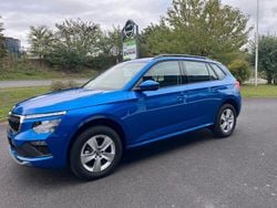 Blau Neu 2025 Skoda Kamiq Selection SUV | 26.990 € (Fairer Preis)