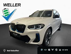 Mineralweiß (weiß) Gebraucht 2022 BMW iX3 M Sport SUV | 39.945 € (Superpreis)