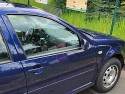 Blau Gebraucht 2003 VW Golf IV Limousine | 3.500 € (Teuer)