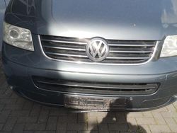 Grau Gebraucht 2005 VW T5 Van | 10.550 € (Etwas zu teuer)