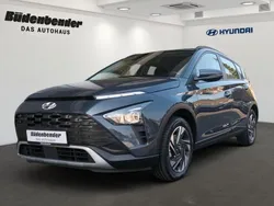 Grau Gebraucht 2024 Hyundai Bayon Select SUV | 16.989 € (Superpreis)