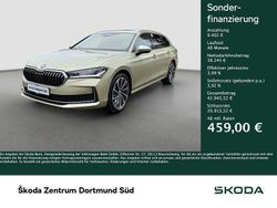 Ice tea gelb metallic Gebraucht 2024 Skoda Superb LAURIN & KLEMENT Kombi | 47.647 €