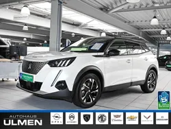 Weiss Gebraucht 2021 Peugeot e-2008 GT SUV | 19.980 € (Fairer Preis)