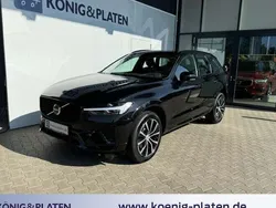 Schwarz Gebraucht 2023 Volvo XC60 Plus SUV | 48.990 €