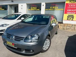 Grau Gebraucht 2008 VW Golf V Limousine | 5.699 € (Teuer)