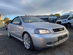 Silber Gebraucht 2005 Opel Astra Cabriolet Edition Cabrio | 1.500 € (Superpreis)