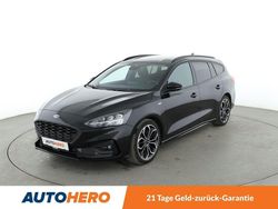Schwarz Gebraucht 2020 Ford Focus ST-Line Kombi | 18.970 € (Fairer Preis)