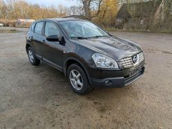 Schwarz Gebraucht 2009 Nissan Qashqai Tekna SUV | 3.555 € (Fairer Preis)