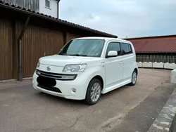 Weiß Gebraucht 2008 Daihatsu Materia Van / Kleinbus | 4.490 € (Etwas zu teuer)