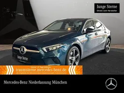Blau Gebraucht 2020 Mercedes A250 Progressive Limousine | 24.490 € (Fairer Preis)