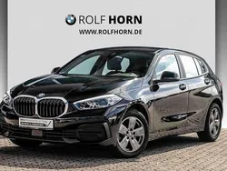 Schwarz uni Gebraucht 2022 BMW 118 Advantage Kleinwagen | 22.820 € (Fairer Preis)