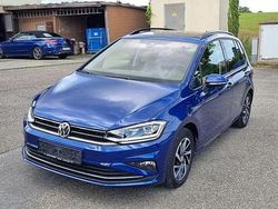 Blau Gebraucht 2018 VW Golf Sportsvan Join Van / Kleinbus | 19.999 € (Fairer Preis)