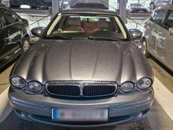 Grau Gebraucht 2004 Jaguar X-type Limousine | 4.500 €